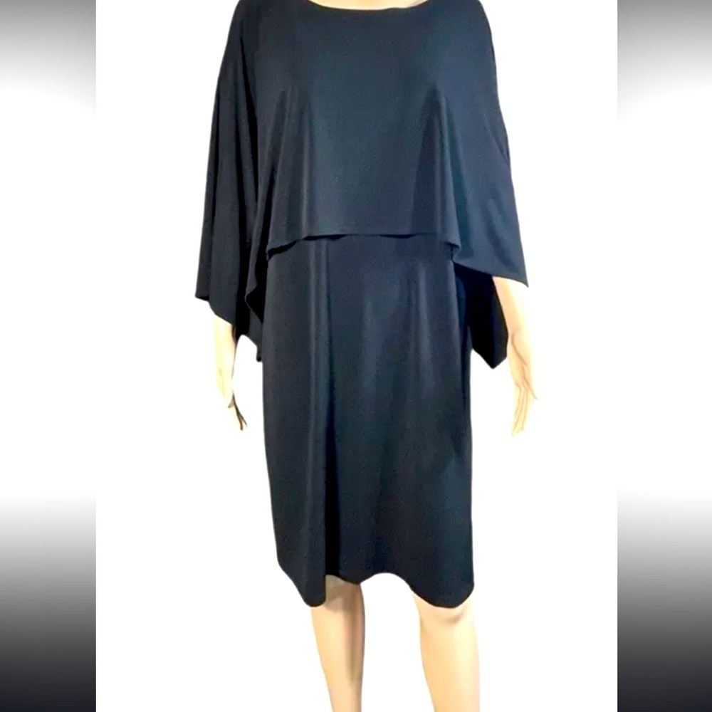 Chico's Convertible Short Dress
Black Cape Swingy Women's Size 1 US
Medium M